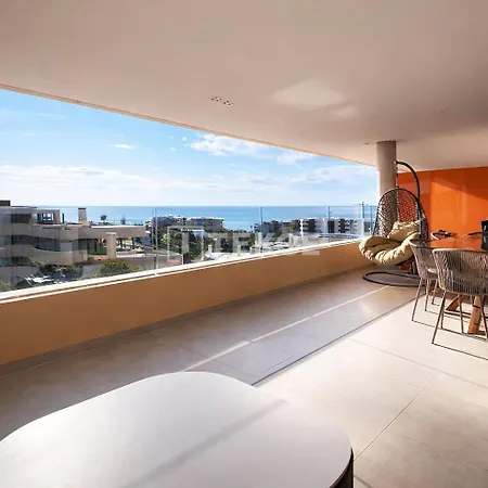 Tekce South Leiro 403 Fuengirola